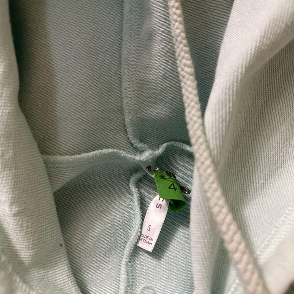 Fabletics Hoodie Top :/ Small New W Out Tags - image 2